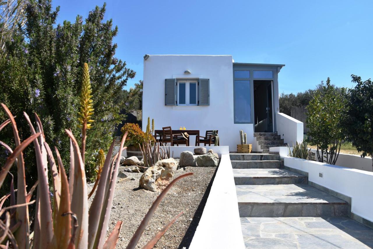 Nelleas Home Adamantas  Exterior photo